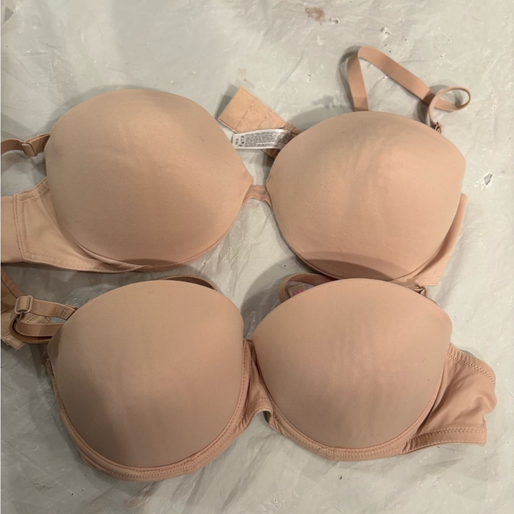 PINK Victoria's Secret beige Bra convertible & a wonderbra 36C can be strapless